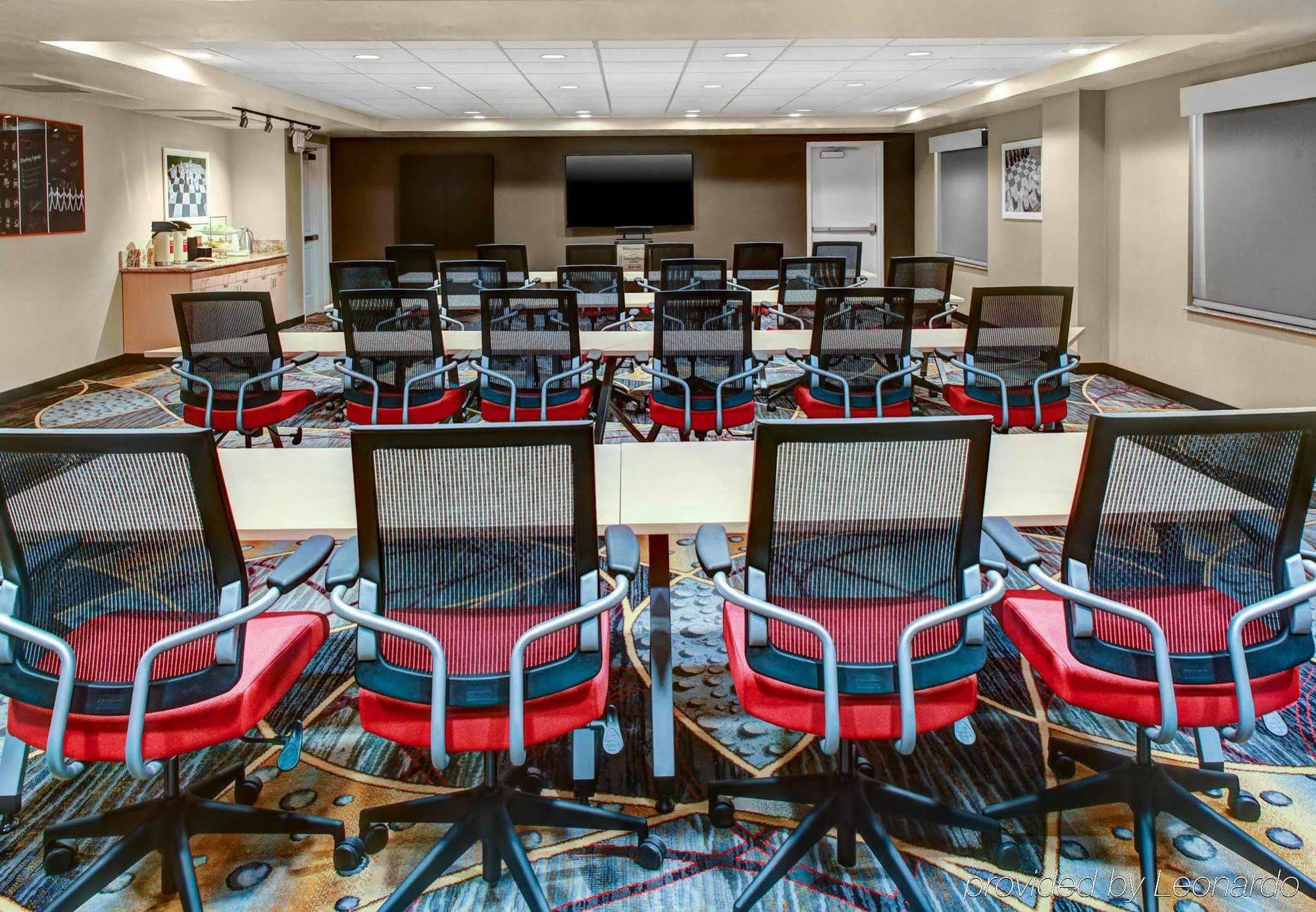 Towneplace Suites By Marriott Bakersfield West Exteriör bild