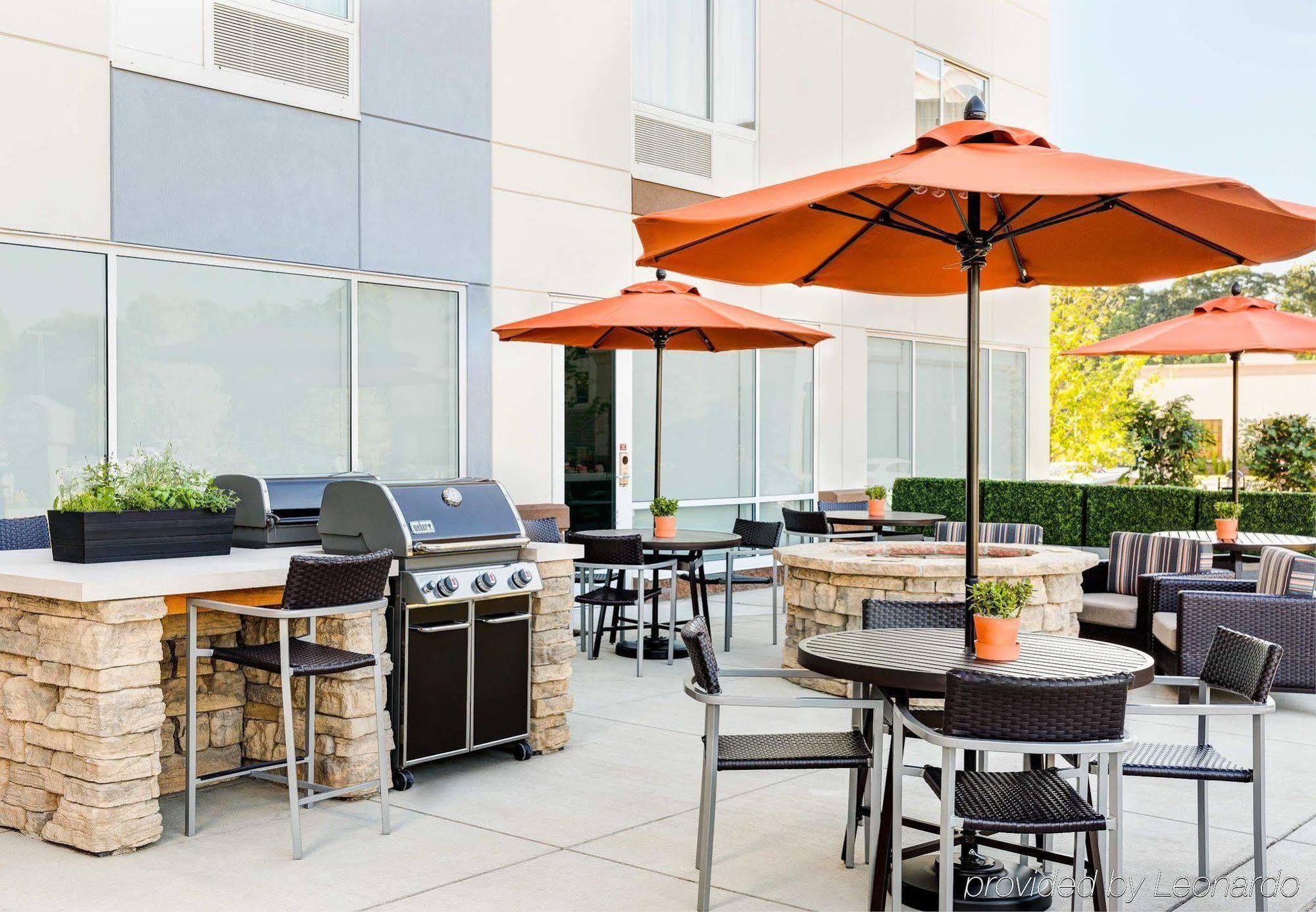 Towneplace Suites By Marriott Bakersfield West Exteriör bild