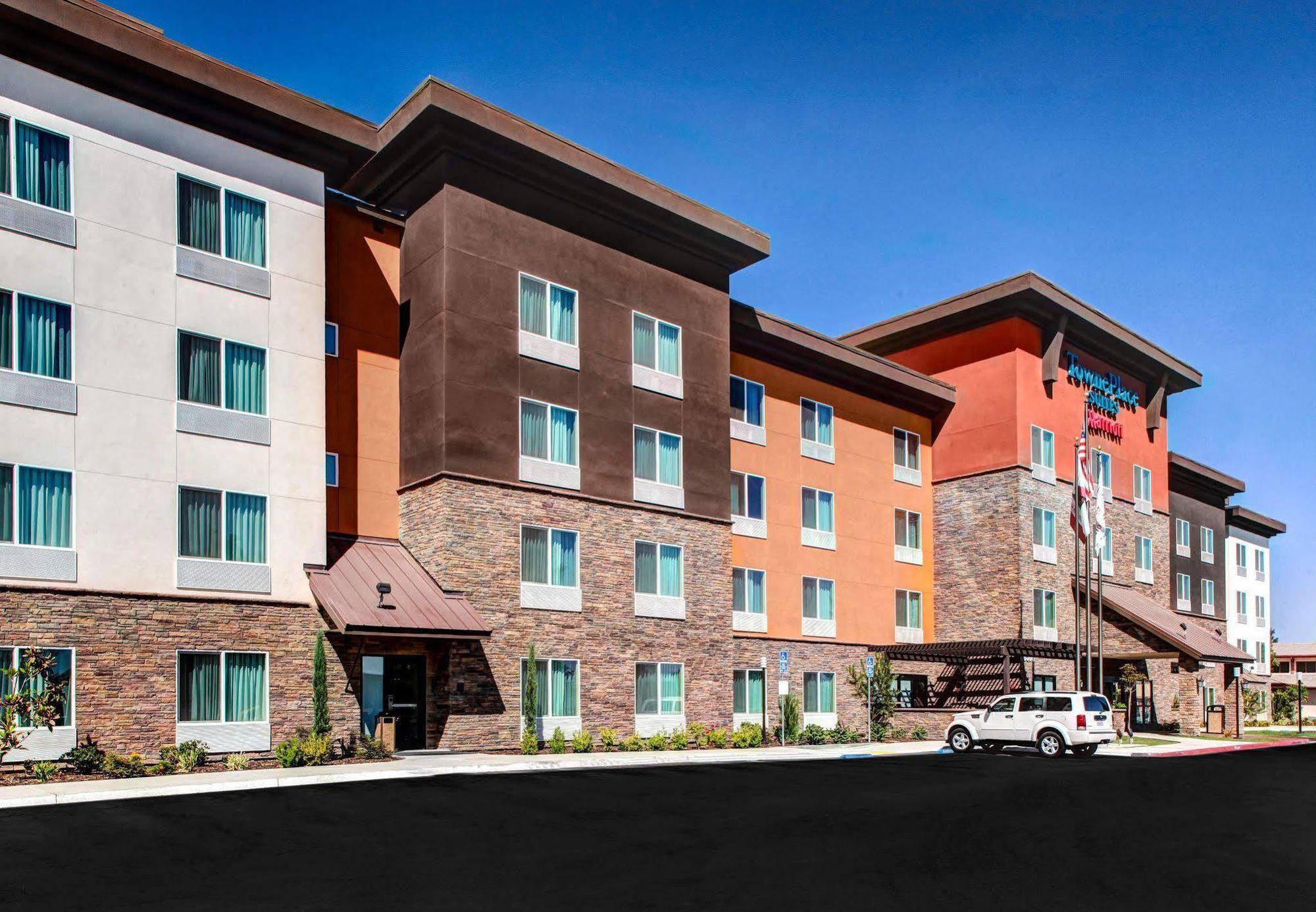 Towneplace Suites By Marriott Bakersfield West Exteriör bild