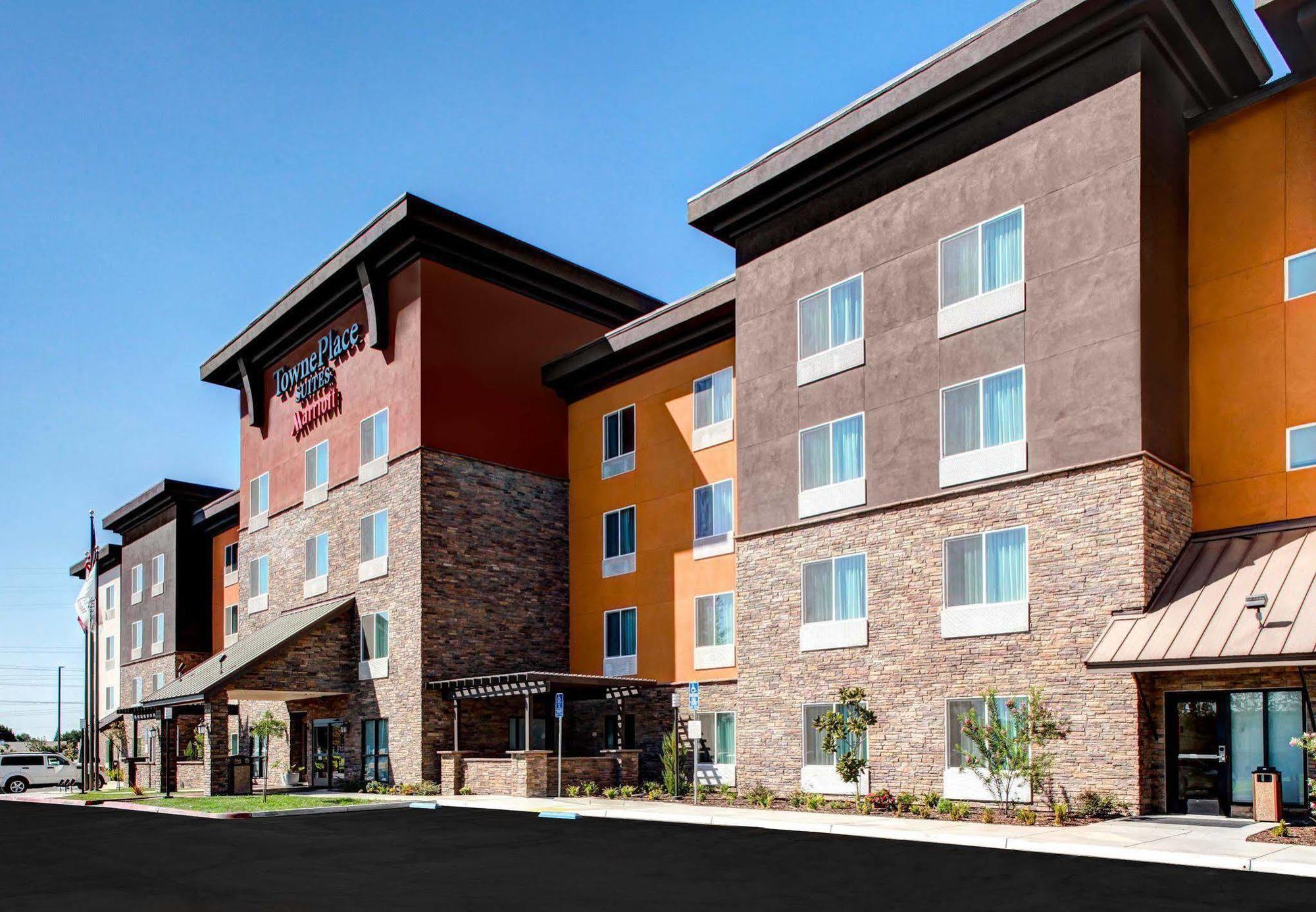 Towneplace Suites By Marriott Bakersfield West Exteriör bild